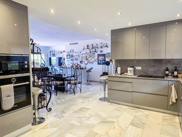 5 Bedrooms Villa in La Duquesa