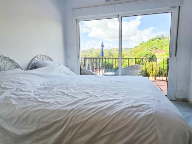 5 Bedrooms Villa in La Duquesa