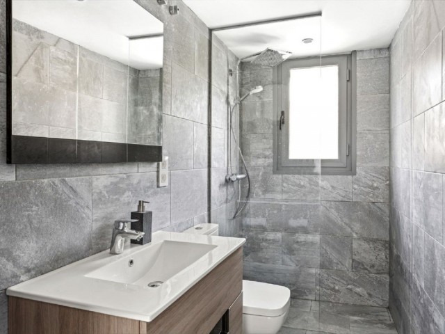 3 Bedrooms Villa in Elviria