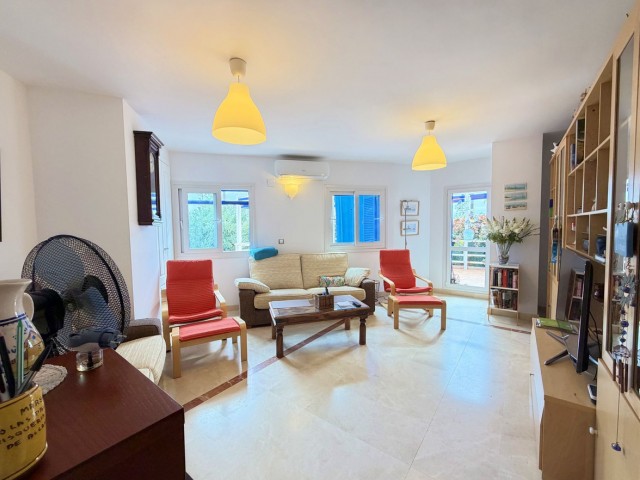 Apartment, San Luis de Sabinillas, R5255581