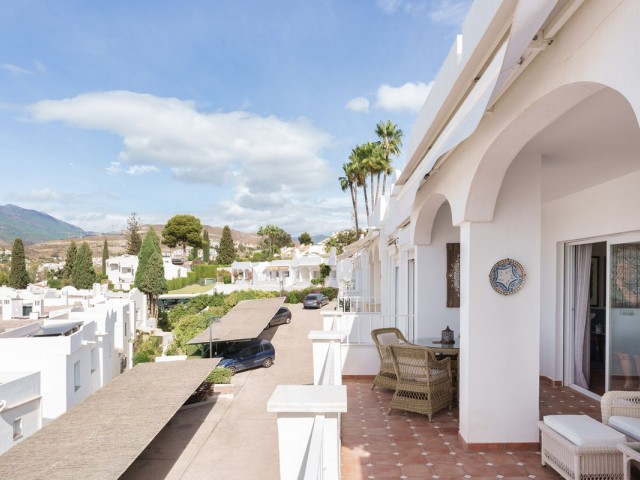 3 Bedrooms Townhouse in Nueva Andalucía