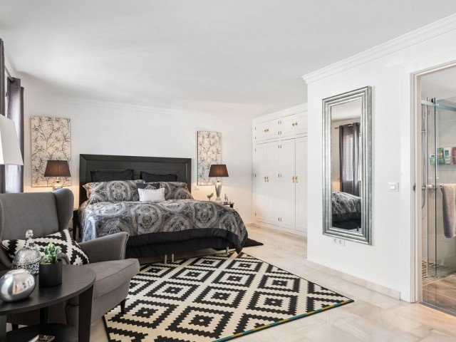3 Bedrooms Townhouse in Nueva Andalucía