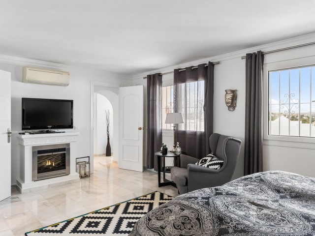 3 Bedrooms Townhouse in Nueva Andalucía