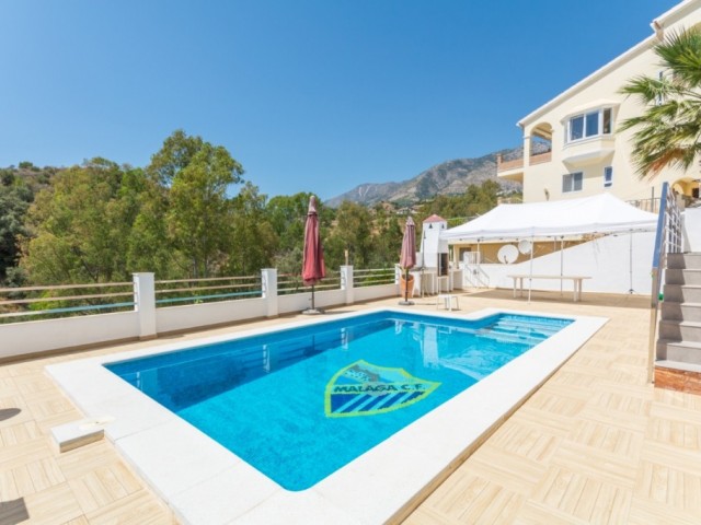 5 Schlafzimmer Villa in Mijas Costa