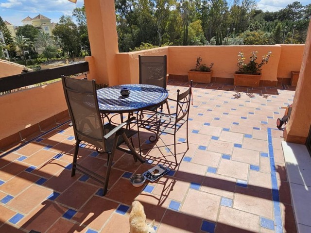 Huoneisto, Hacienda del Sol, R5258671