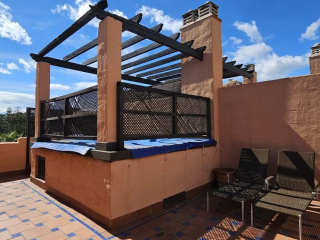 Huoneisto, Hacienda del Sol, R5258671
