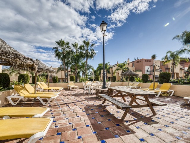 3 Bedrooms Townhouse in Marbella