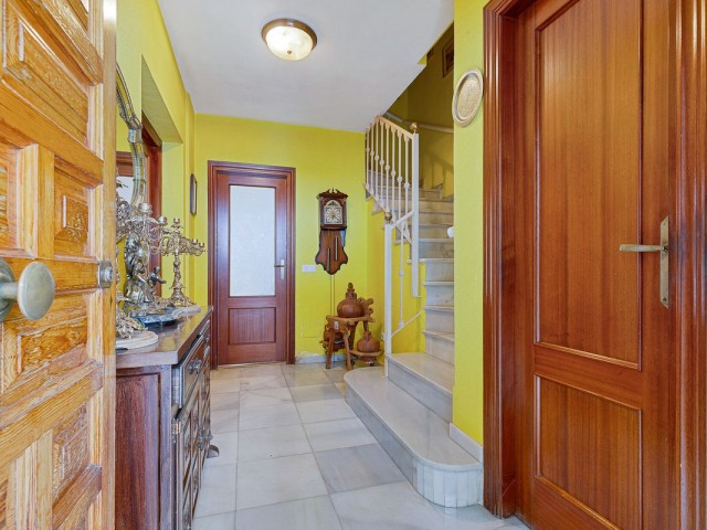 5 Bedrooms Townhouse in Mijas