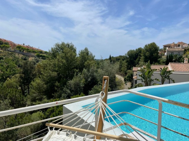 Villa avec 7 Chambres  à Elviria