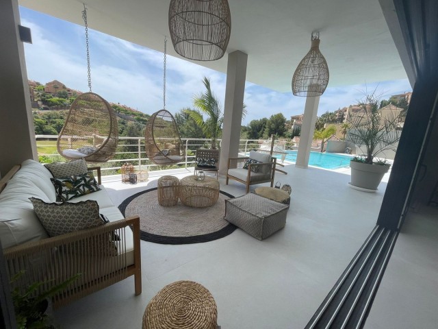 Villa avec 7 Chambres  à Elviria