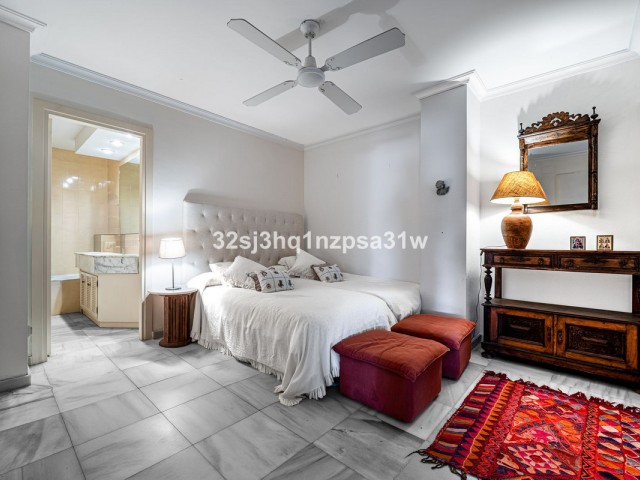 4 Soveroms Leilighet i Guadalmina Baja
