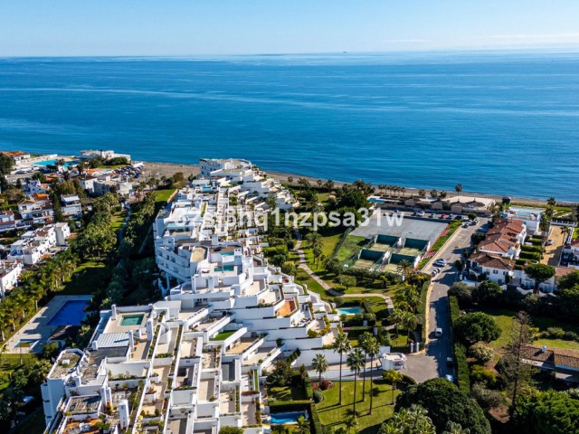 4 Soveroms Leilighet i Guadalmina Baja
