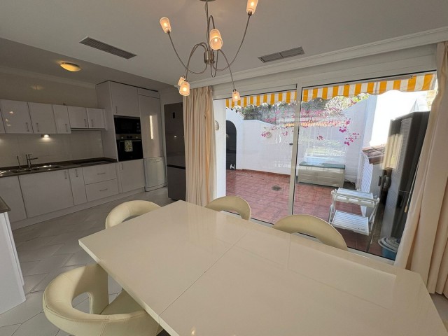 Villa avec 3 Chambres  à Miraflores