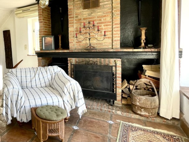 Villa avec 3 Chambres  à Istán