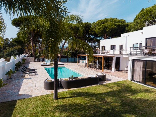 Villa avec 8 Chambres  à Artola