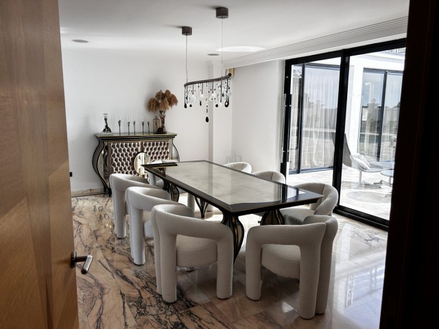 Villa avec 8 Chambres  à Artola