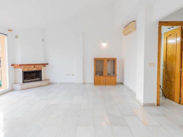Townhouse, Torreblanca, R5254993