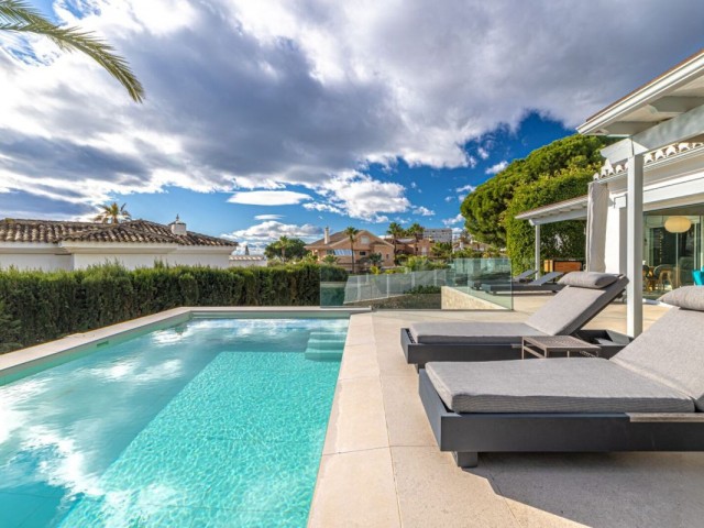 Villa Las Chapas - R5255731
