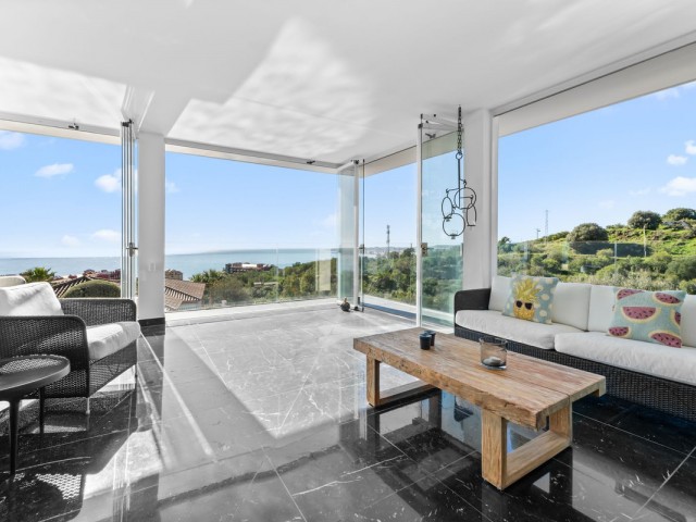 4 Bedrooms Villa in Benalmadena