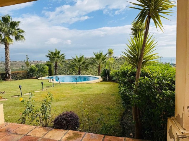 5 Bedrooms Villa in Casares