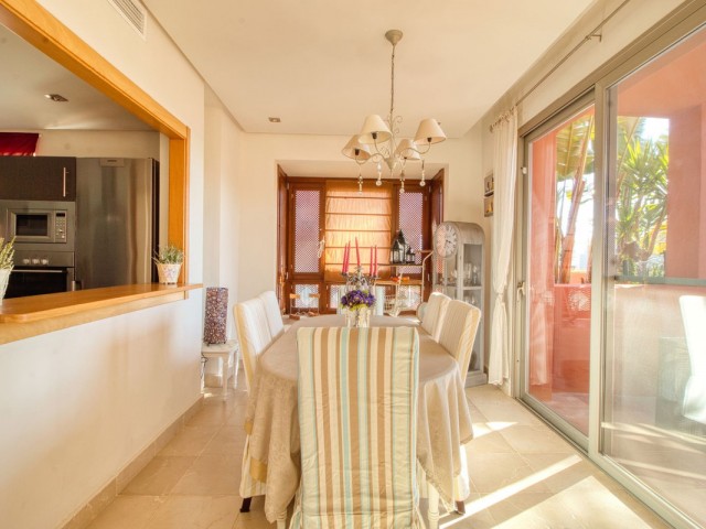4 Bedrooms Townhouse in Manilva