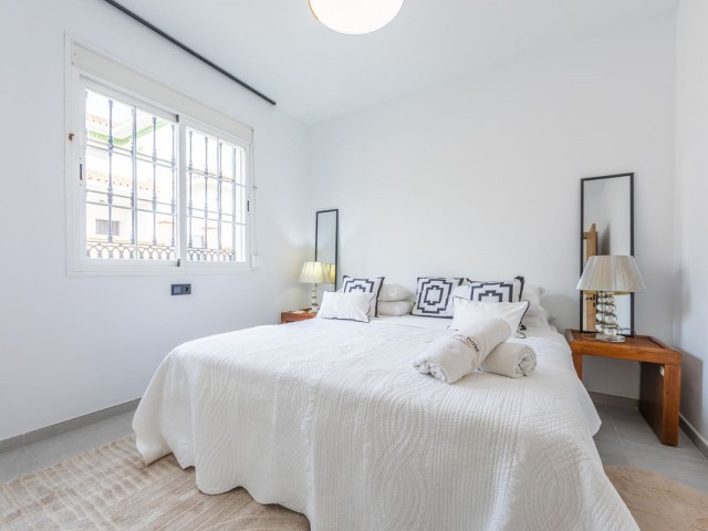 3 Bedrooms Villa in La Duquesa