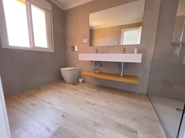 3 Bedrooms Townhouse in Benahavís