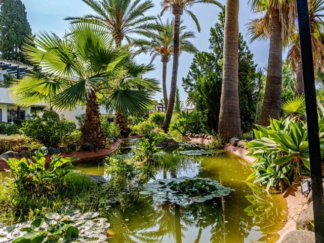 3 Bedrooms Apartment in Sierra Blanca