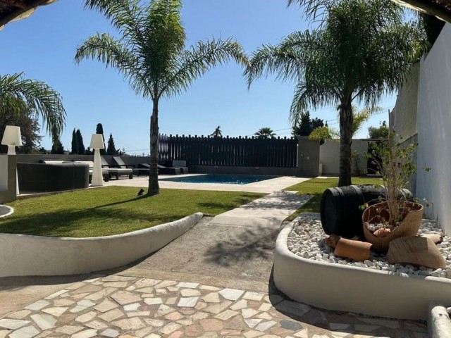 Villa, Valle del Sol, R5266204