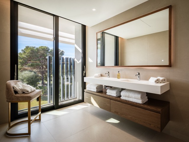 7 Soveroms Villa i Sotogrande Costa