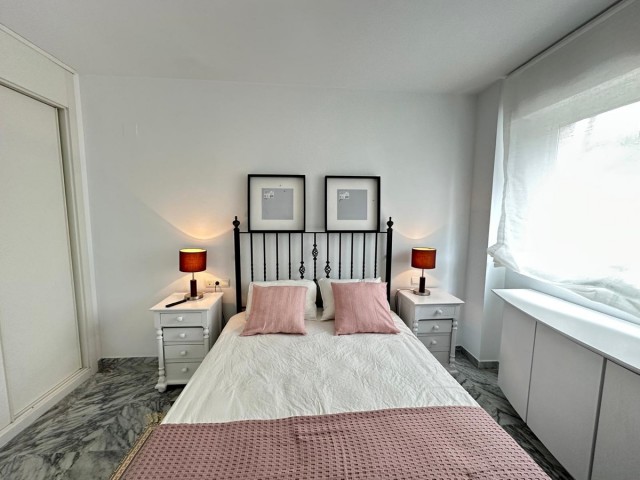 2 Schlafzimmer Apartment in San Pedro de Alcántara