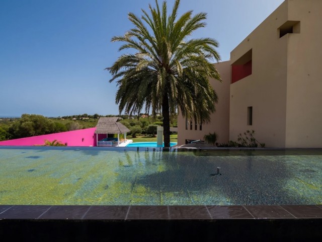 6 Bedrooms Villa in Sotogrande