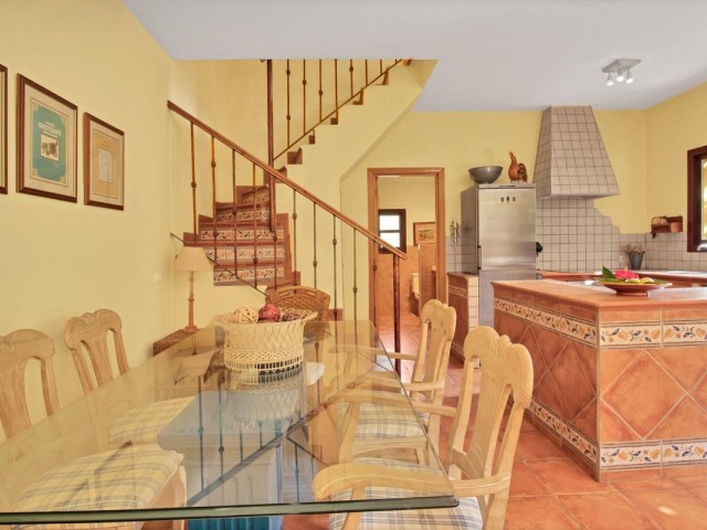 3 Schlafzimmer Villa in Ojén