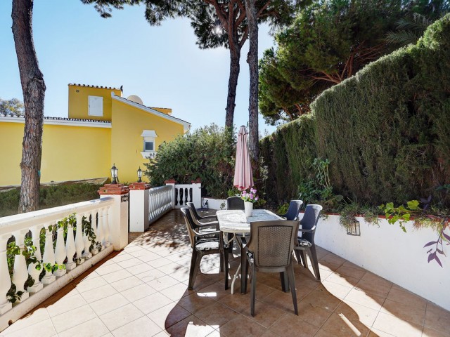 3 Bedrooms Villa in Calahonda