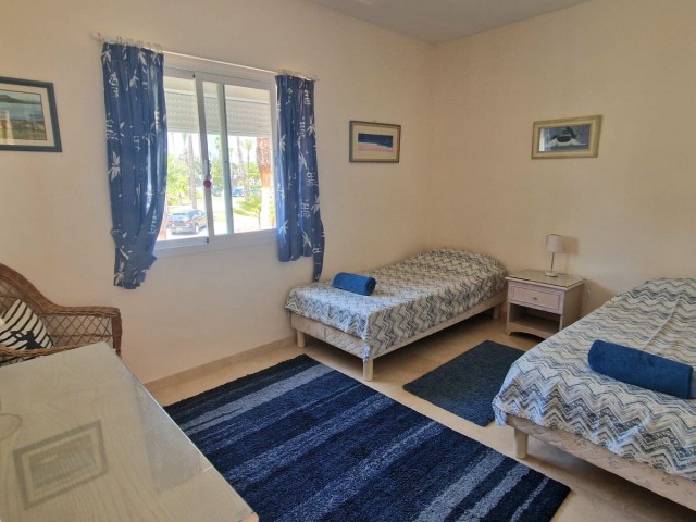 2 Bedrooms Townhouse in Casares Playa