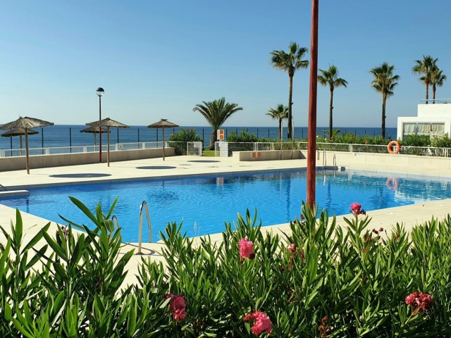 2 Bedrooms Townhouse in Casares Playa