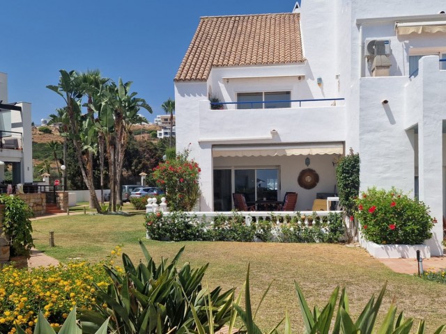 2 Bedrooms Townhouse in Casares Playa