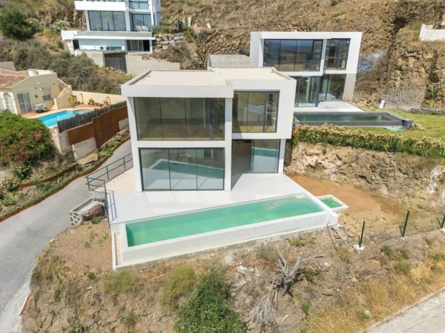 3 Schlafzimmer Villa in Cerros del Aguila