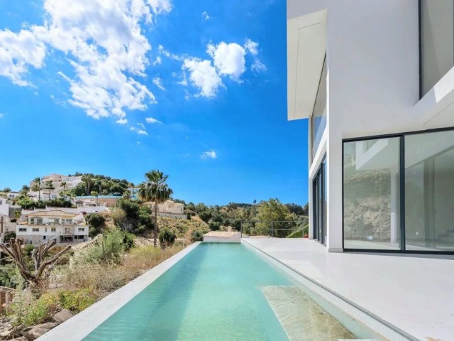 3 Schlafzimmer Villa in Cerros del Aguila