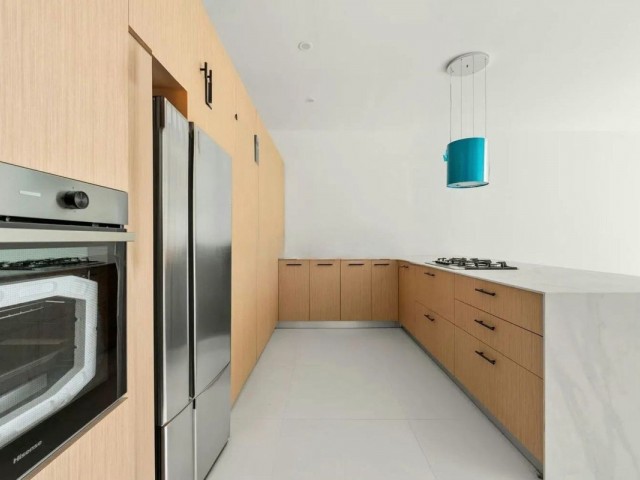 3 Schlafzimmer Villa in Cerros del Aguila