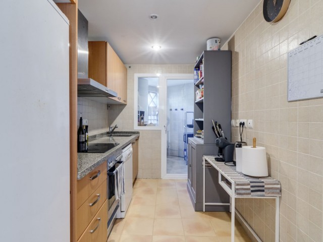 Apartment, Los Arqueros, R5287735