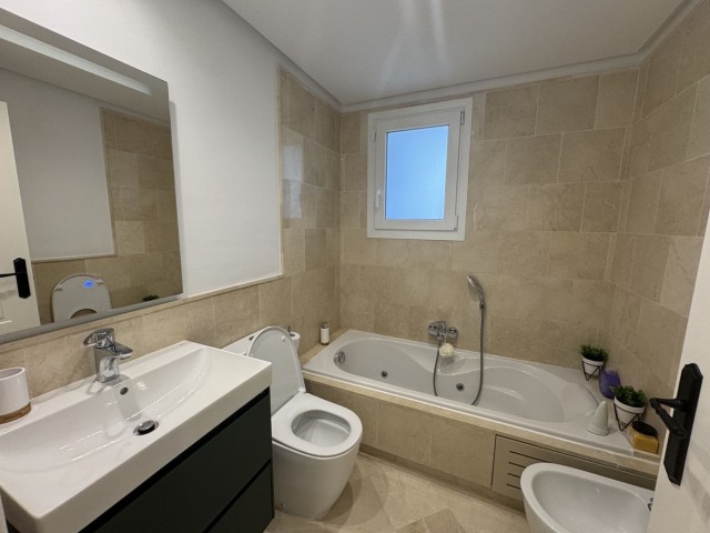 Appartement avec 2 Chambres  à Aloha