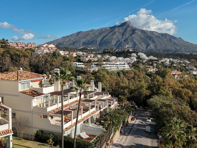 3 Bedrooms Apartment in Nueva Andalucía
