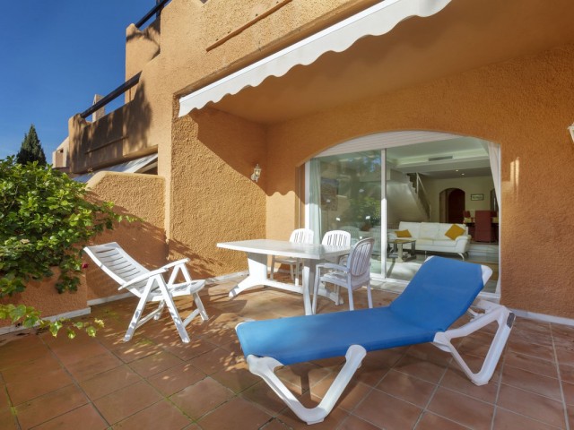 3 Bedrooms Townhouse in Nueva Andalucía