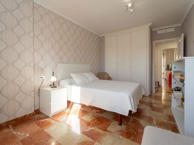 5 Bedrooms Townhouse in Marbella