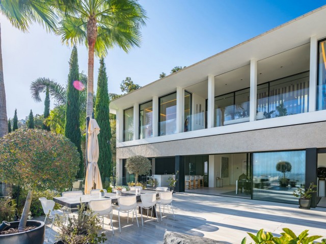 6 Schlafzimmer Villa in Elviria