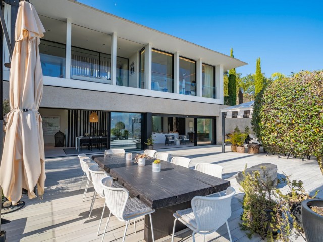 6 Schlafzimmer Villa in Elviria