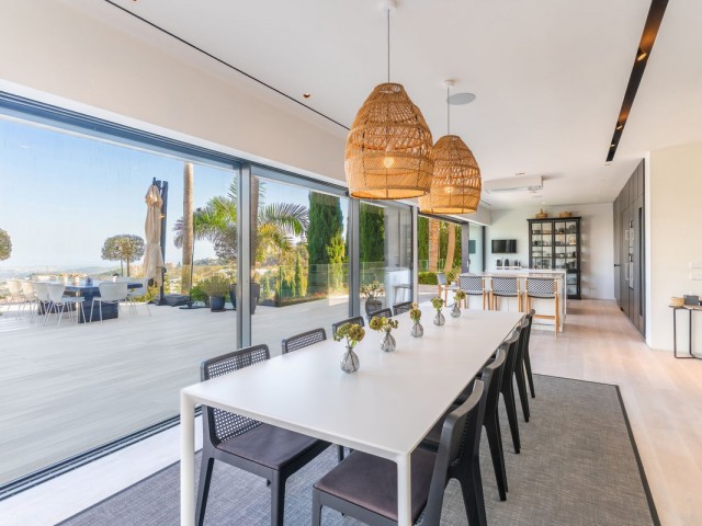 6 Schlafzimmer Villa in Elviria
