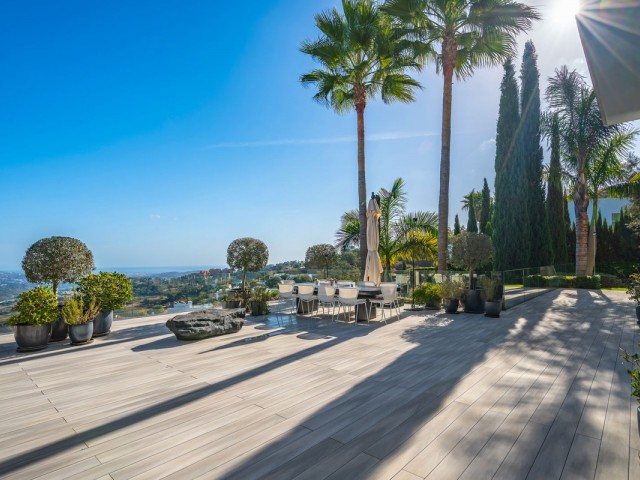 6 Schlafzimmer Villa in Elviria