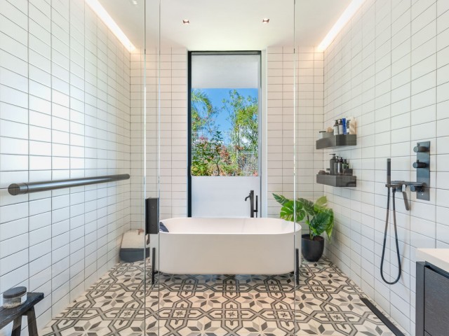 6 Schlafzimmer Villa in Elviria